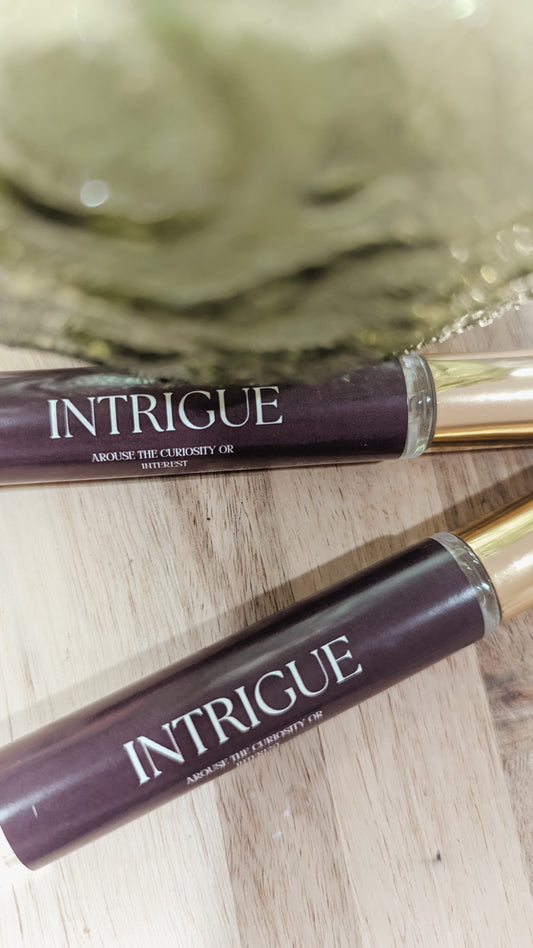 .3 oz Intrigue Perfume